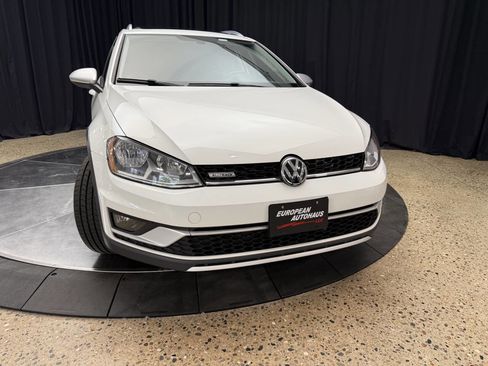 Used 2017 Volkswagen Golf Alltrack SEL AWD/4WD image 12