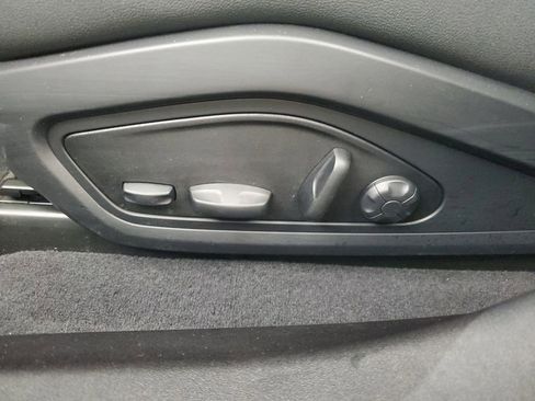 Used 2022 Audi e-tron GT Premium Plus image 20