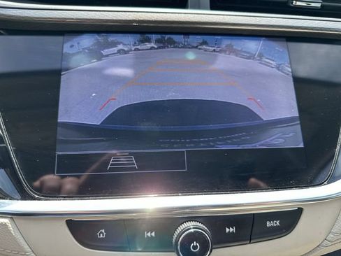 Certified 2023 Buick Encore GX Preferred FWD image 25