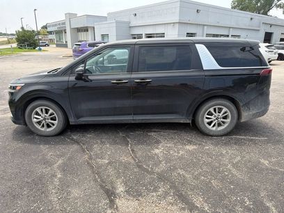 Used 2024 Kia Carnival LX