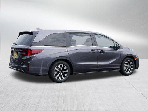 New 2026 Honda Odyssey EX-L image 7