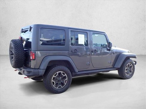 Used 2016 Jeep Wrangler Unlimited Rubicon image 4