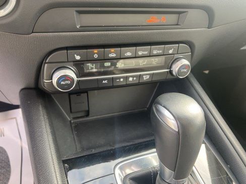 Used 2025 MAZDA CX-5 AWD 2.5 S w/ Preferred Package image 20