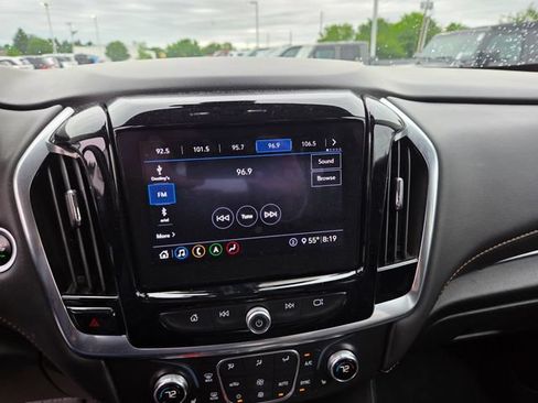 Used 2020 Chevrolet Traverse RS w/ LPO, Floor Liner Package AWD/4WD image 7