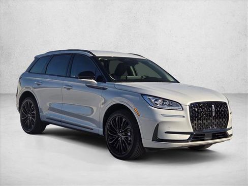 New 2026 Lincoln Corsair Reserve w/ Jet Appearance Package image 5