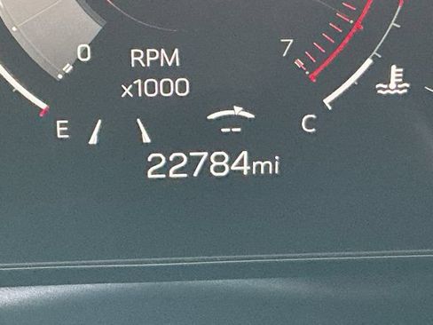 Used 2025 GMC Terrain Elevation AWD/4WD image 30