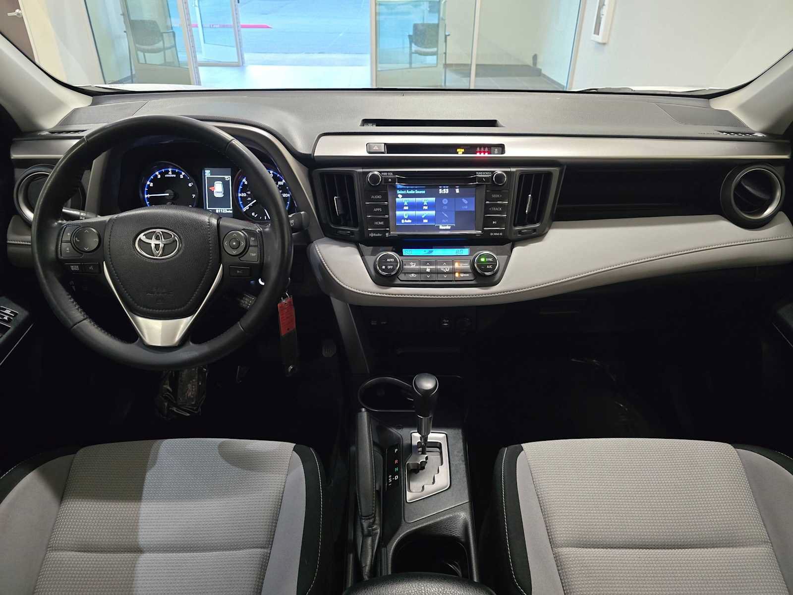 Used 2017 Toyota RAV4 XLE w/ All Weather Liner Package AWD/4WD image 10