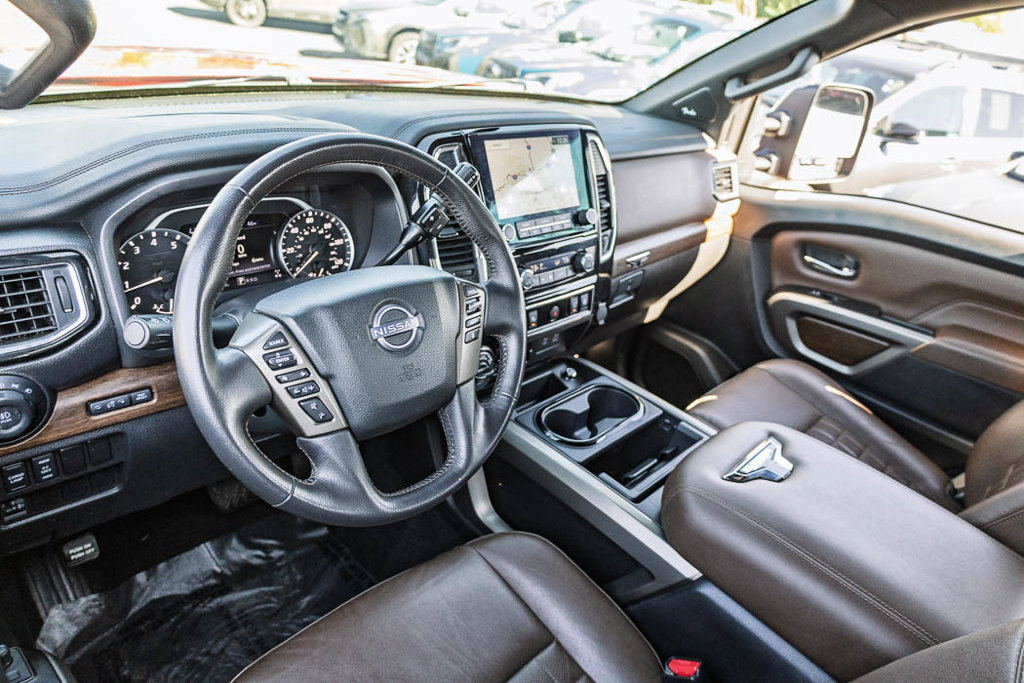 Used 2024 Nissan Titan Platinum Reserve AWD/4WD image 20