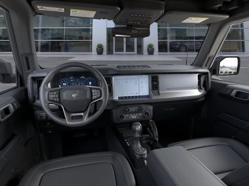 New 2026 Ford Bronco Badlands AWD/4WD image 9