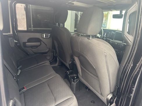Used 2023 Jeep Wrangler Sport image 23