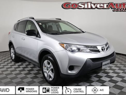 Used 2015 Toyota RAV4 LE AWD/4WD image 1