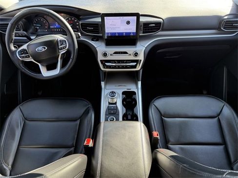 Used 2023 Ford Explorer XLT w/ Equipment Group 202A image 18