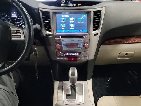Used 2012 Subaru Outback 2.5i Limited AWD/4WD image 35