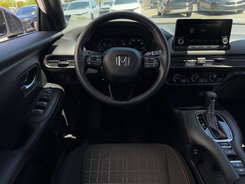 Certified 2024 Honda HR-V Sport image 15