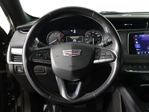 Used 2022 Cadillac XT4 Premium Luxury w/ Safety Alert Package image 34