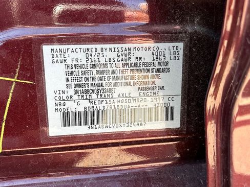 Used 2025 Nissan Sentra SV FWD image 13
