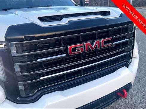Used 2023 GMC Sierra 2500 AT4 w/ Gooseneck/5TH Wheel Package AWD/4WD image 28