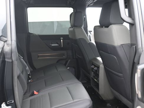 Used 2025 GMC Hummer EV 2X AWD/4WD image 12