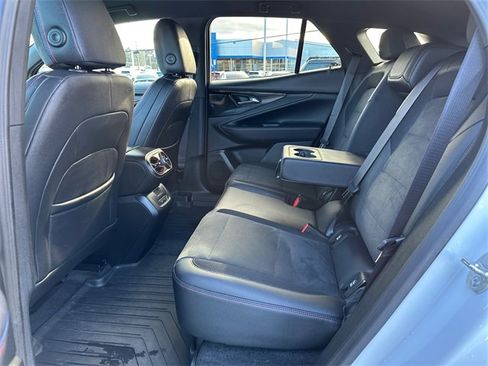 Used 2024 Chevrolet Blazer EV RS image 31