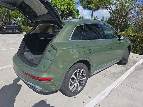 Used 2023 Audi Q5 2.0T Premium Plus w/ Premium Plus Package AWD/4WD image 13