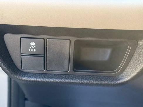 Certified 2024 Honda HR-V LX image 25