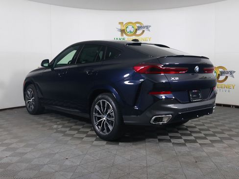 Used 2025 BMW X6 xDrive40i w/ Parking Assistance Package image 5