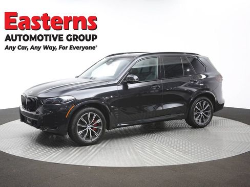 Used 2025 BMW X5 xDrive40i w/ M Sport Package AWD/4WD image 59