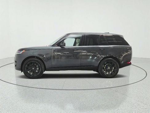 Used 2025 Land Rover Range Rover SE AWD/4WD image 8