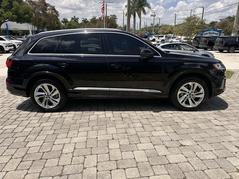 Used 2021 Audi Q7 3.0T Premium Plus w/ Premium Plus Package AWD/4WD image 14