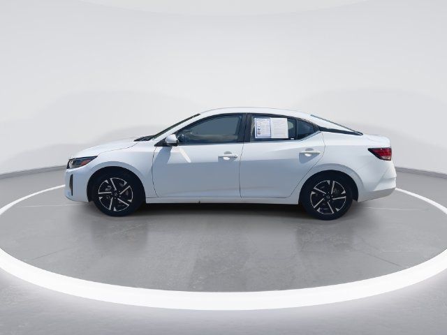 Used 2025 Nissan Sentra SV FWD image 5