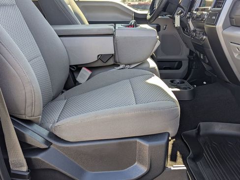 Used 2019 Ford F250 XLT w/ XLT Value Package image 27