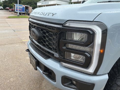 Used 2026 Ford F250 Lariat w/ Black Appearance Package AWD/4WD image 30