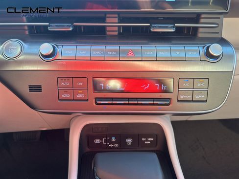 New 2025 Hyundai Kona SEL image 22