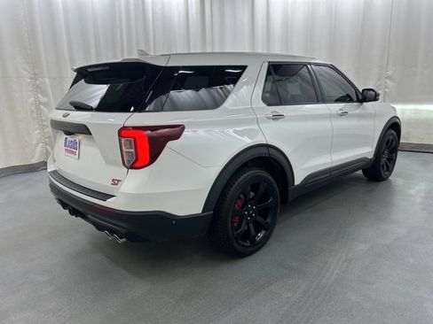 Used 2021 Ford Explorer ST w/ ST Street Pack image 6