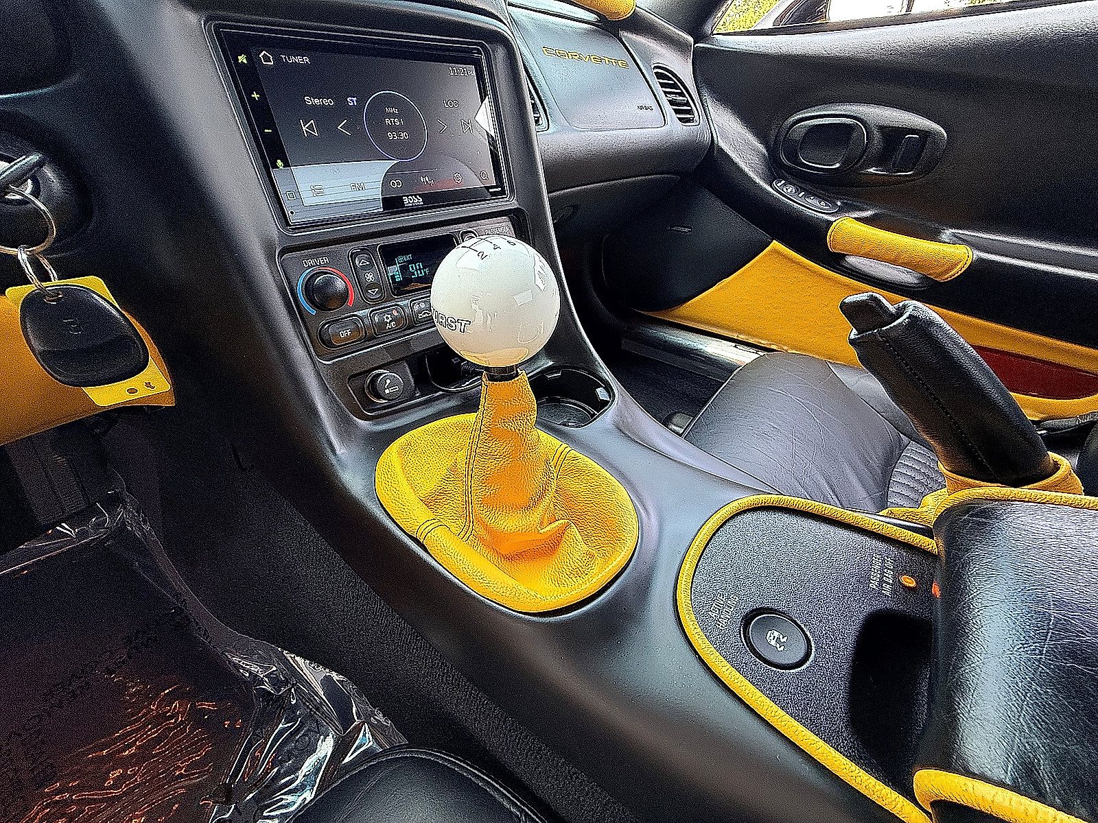 Used 2004 Chevrolet Corvette Z06 w/ Memory Package RWD image 28