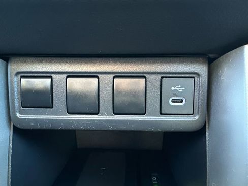 Certified 2023 Toyota Corolla Cross LE image 37