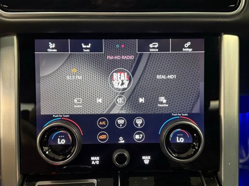 Used 2021 Land Rover Range Rover Westminster Edition image 31