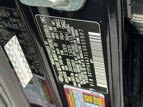 Used 2020 Kia Sorento S image 35