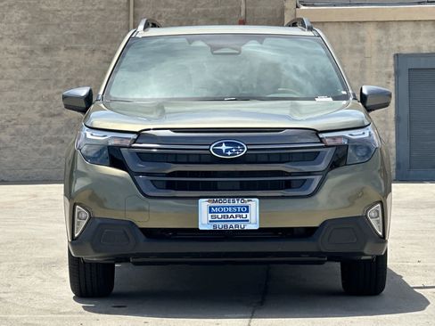 New 2026 Subaru Forester Premium AWD/4WD image 8