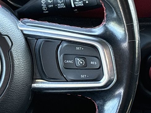 Used 2021 Jeep Wrangler Unlimited Rubicon AWD/4WD image 22