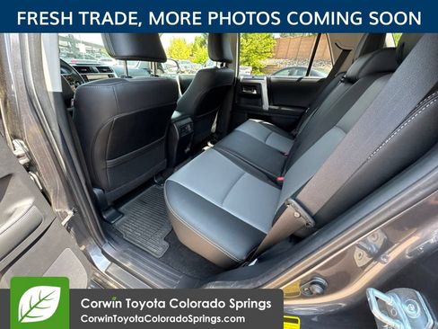 Used 2021 Toyota 4Runner SR5 Premium w/ Moonroof Package AWD/4WD image 11
