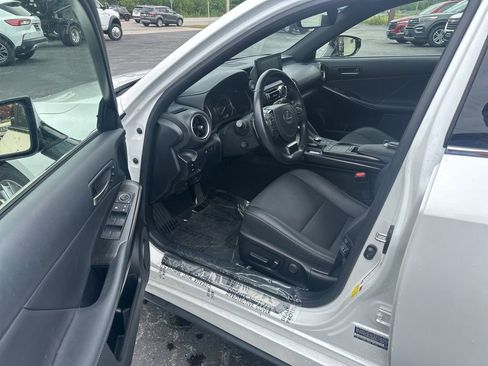 Used 2022 Lexus IS 300 AWD w/ Premium Package image 13