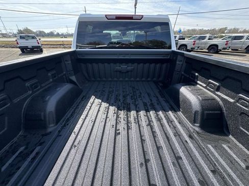 New 2026 Chevrolet Silverado 1500 Custom Trail Boss w/ Turbomax Blackout Package AWD/4WD image 24