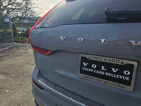 New 2026 Volvo XC60 B5 Ultra w/ Protection Package Premier image 16