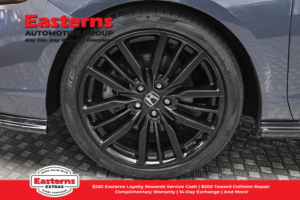 Used 2023 Honda Accord Touring image 34