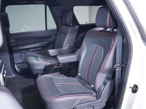 Used 2023 Ford Expedition Max Limited AWD/4WD image 9