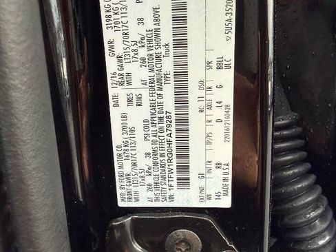 Used 2017 Ford F150 Raptor w/ Equipment Group 802A Luxury AWD/4WD image 28