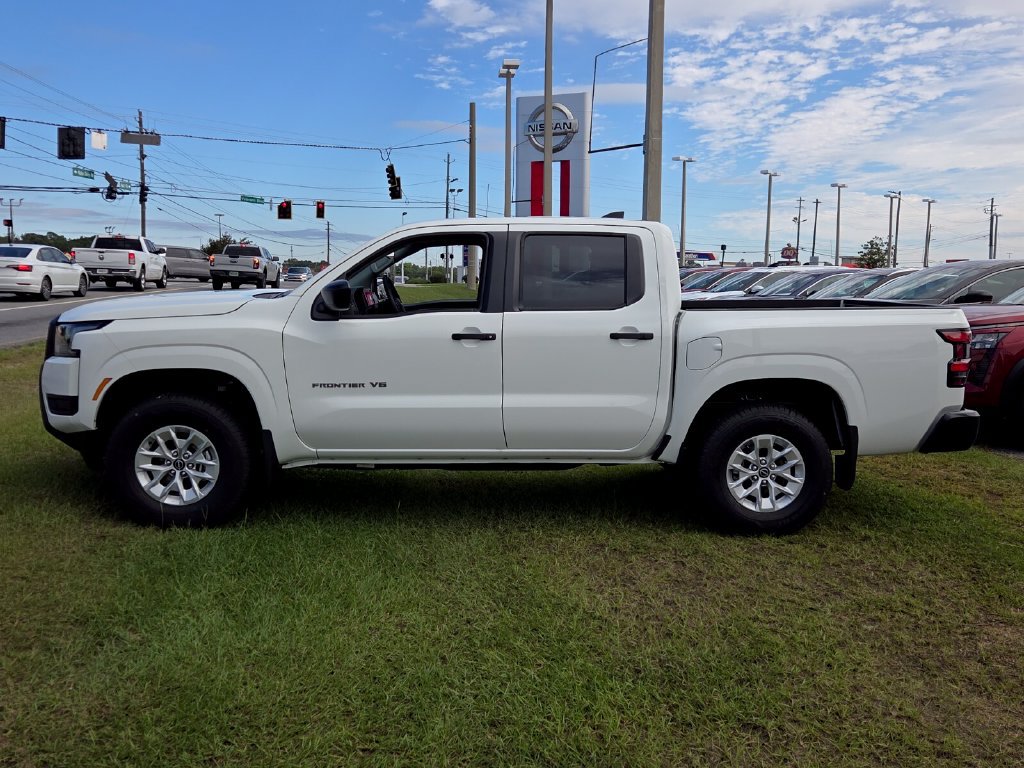 New 2027 Nissan Frontier S w/ S Utility Package AWD/4WD image 2