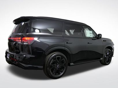 New 2026 INFINITI QX80 4WD