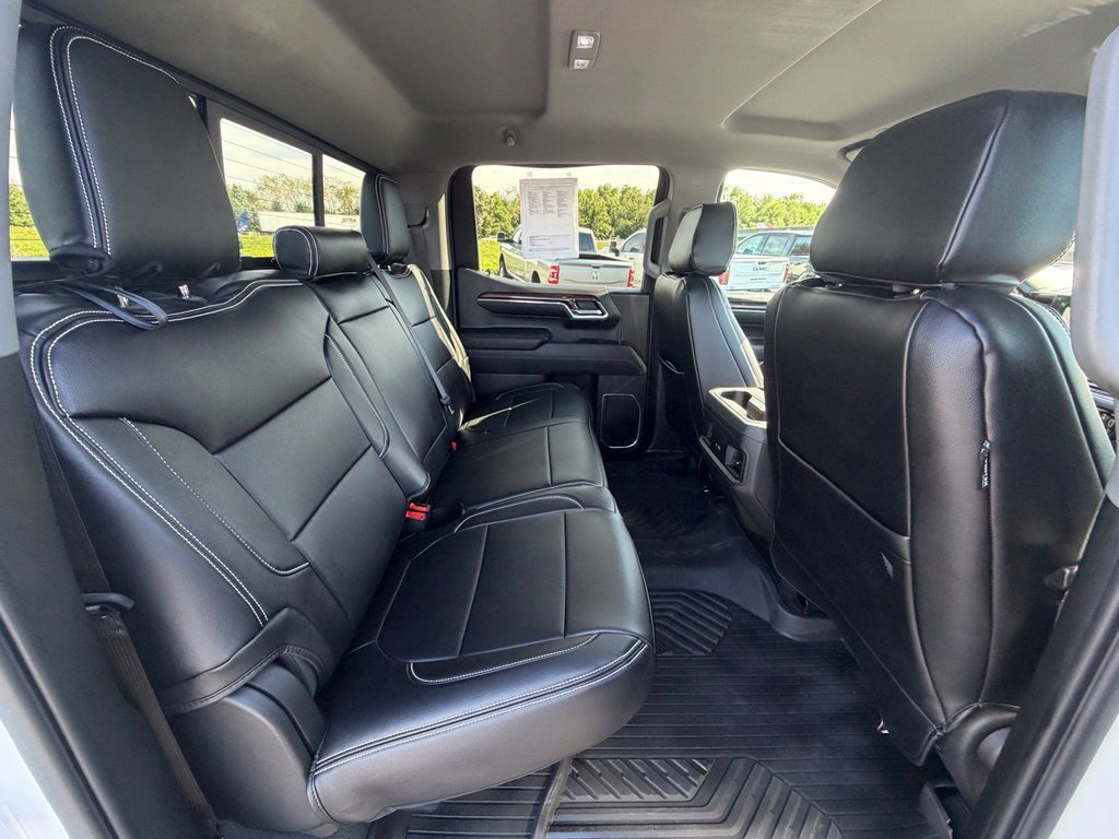 Used 2023 Chevrolet Silverado 1500 RST AWD/4WD image 20